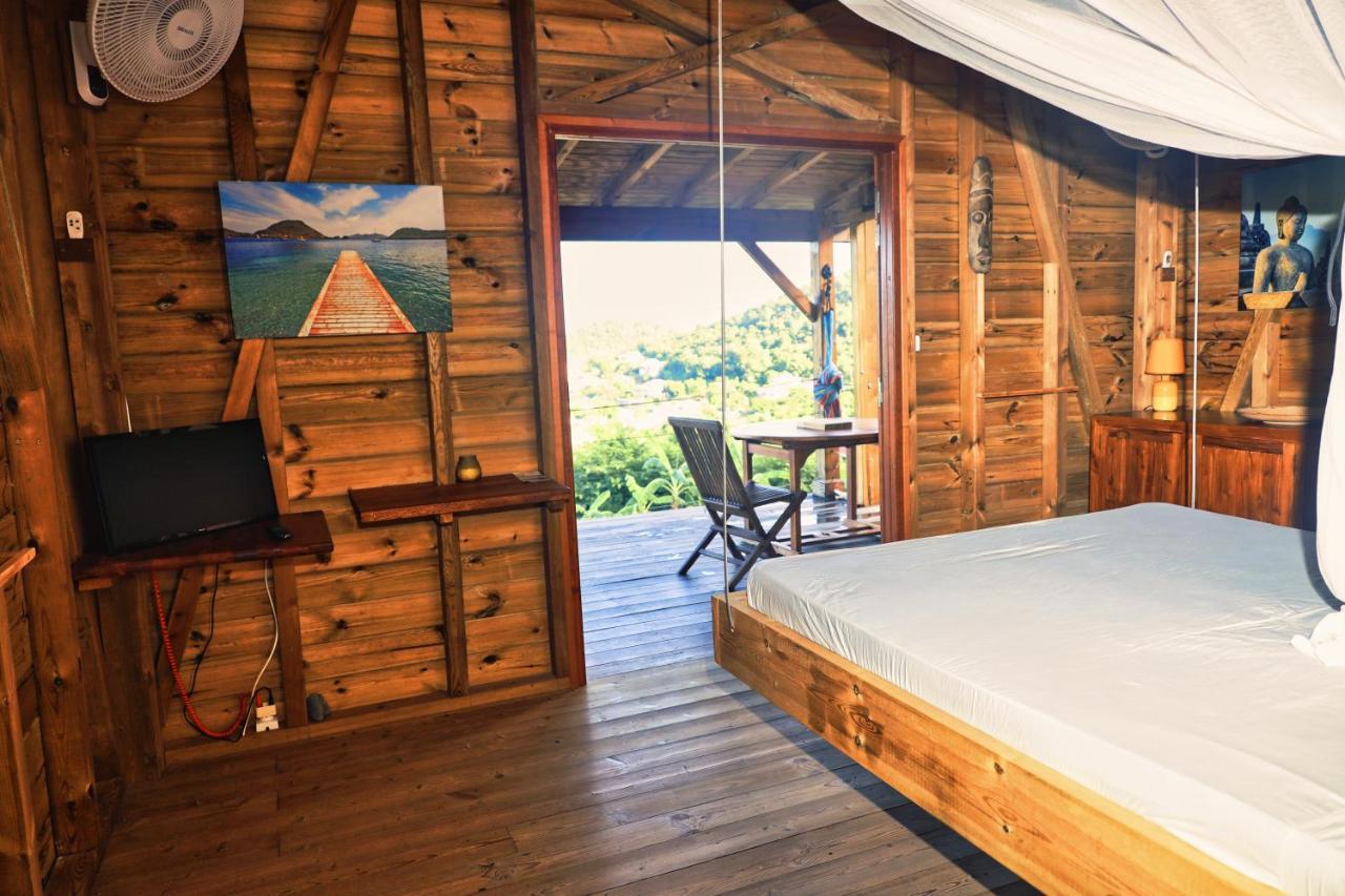 Ti Kaz Anoli Cottage En Bois Avec Vue Sur La Baie Terre-de-Bas Zewnętrze zdjęcie