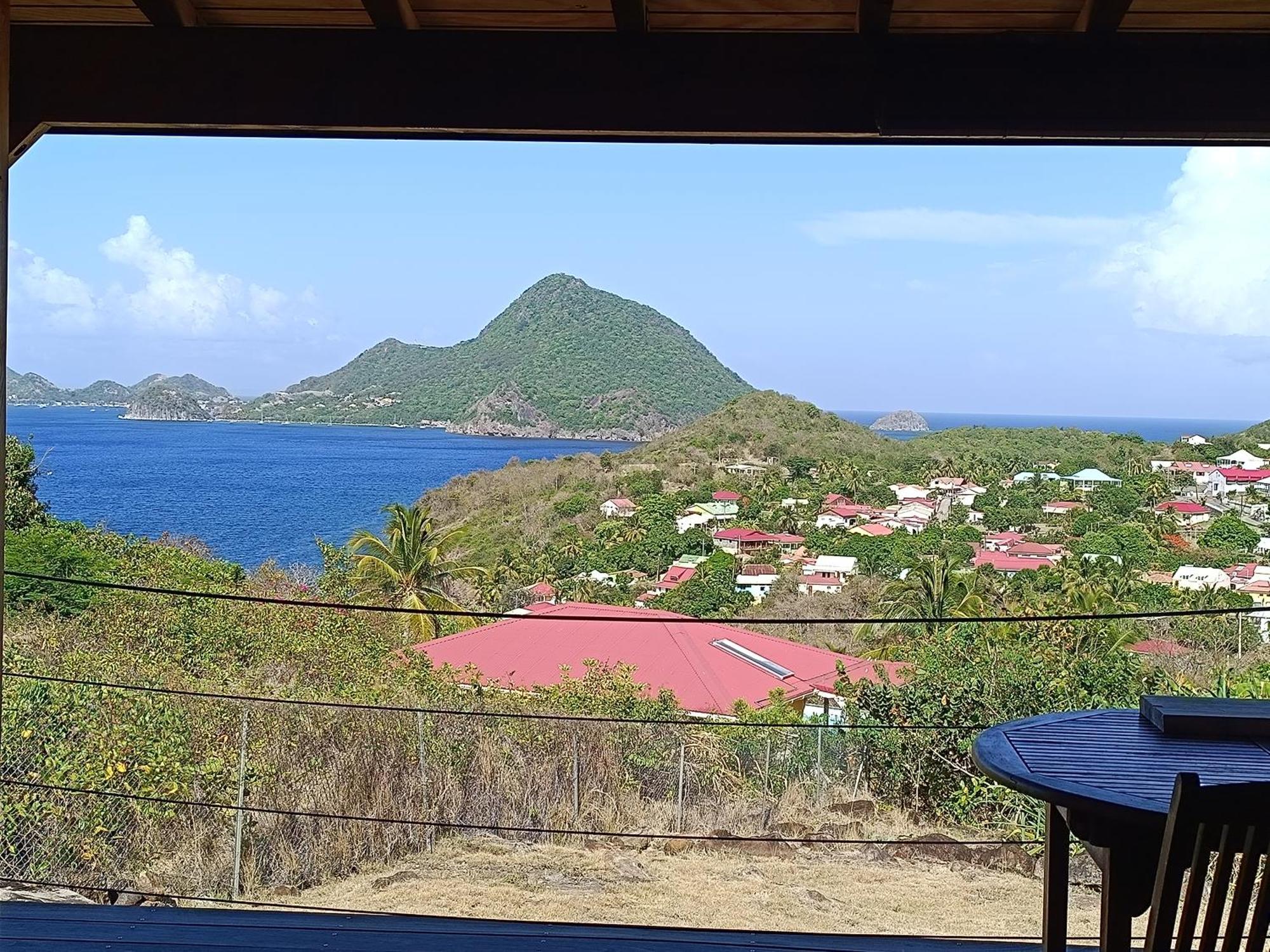 Ti Kaz Anoli Cottage En Bois Avec Vue Sur La Baie Terre-de-Bas Zewnętrze zdjęcie